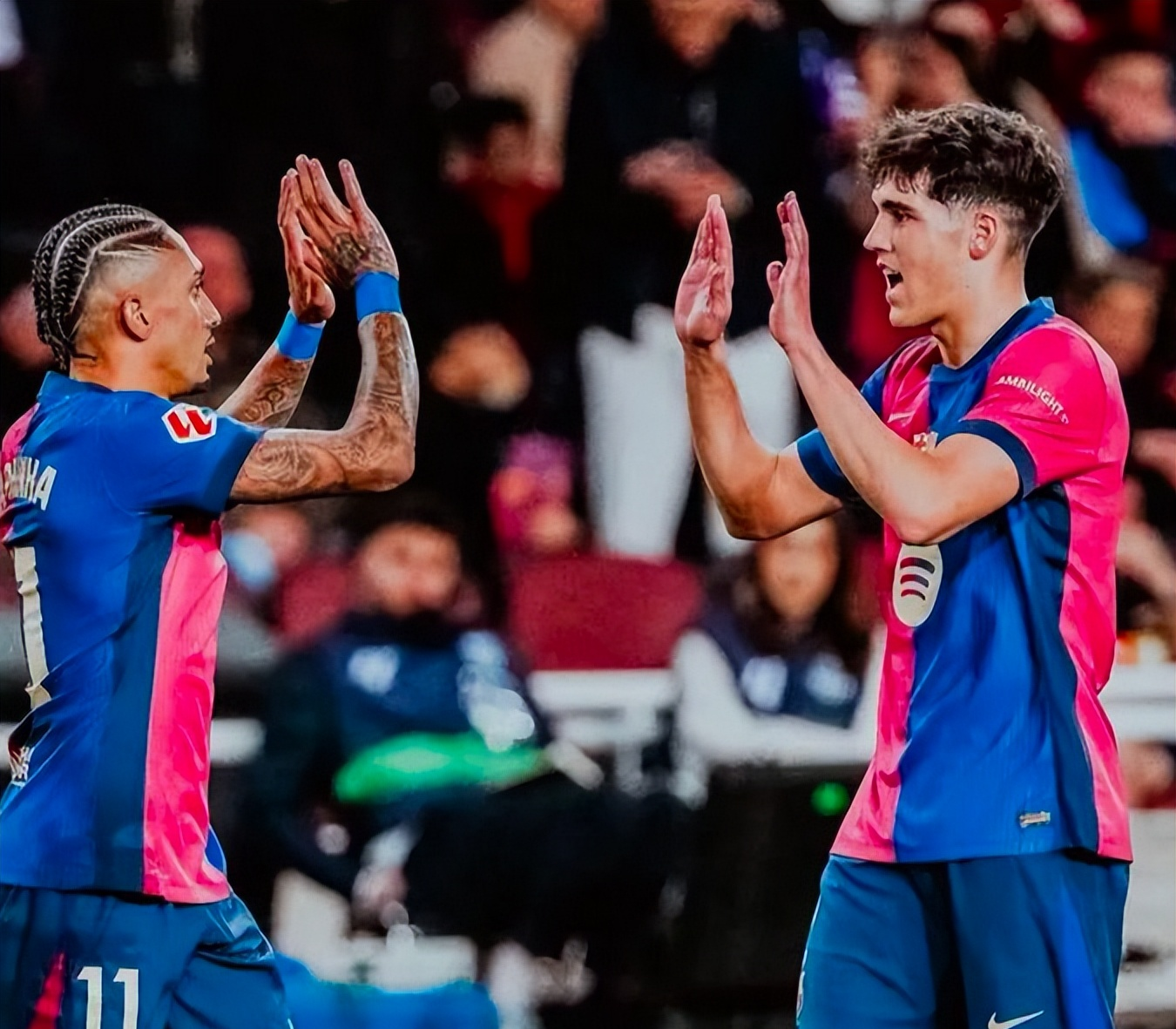 爱游戏官方网站包含赛地聚焦：意大利杯赛后热度飙升，浙江队官宣签约，气氛紧张，细节决定成败的词条